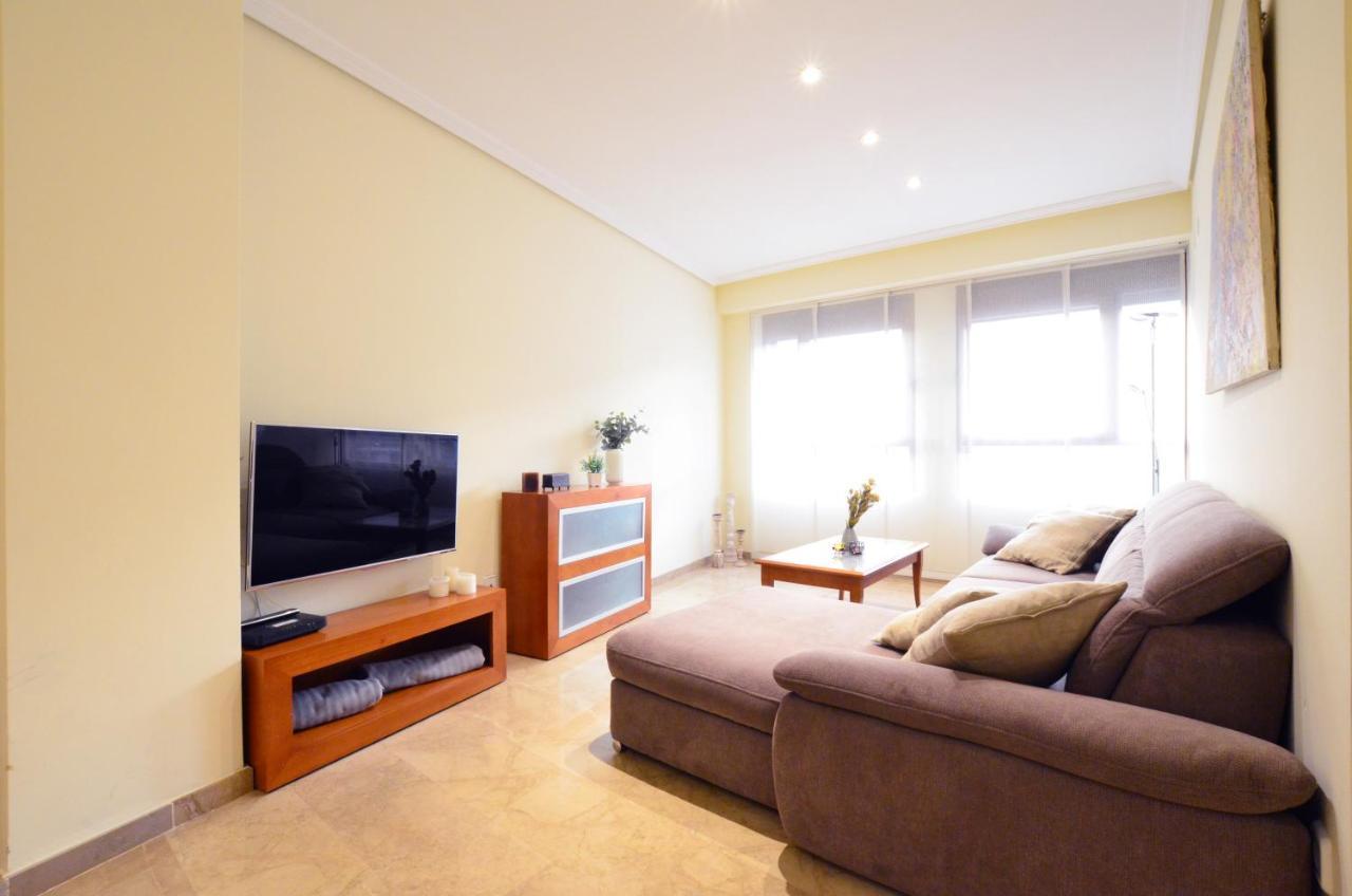 City Center Apartment Валенсия Экстерьер фото