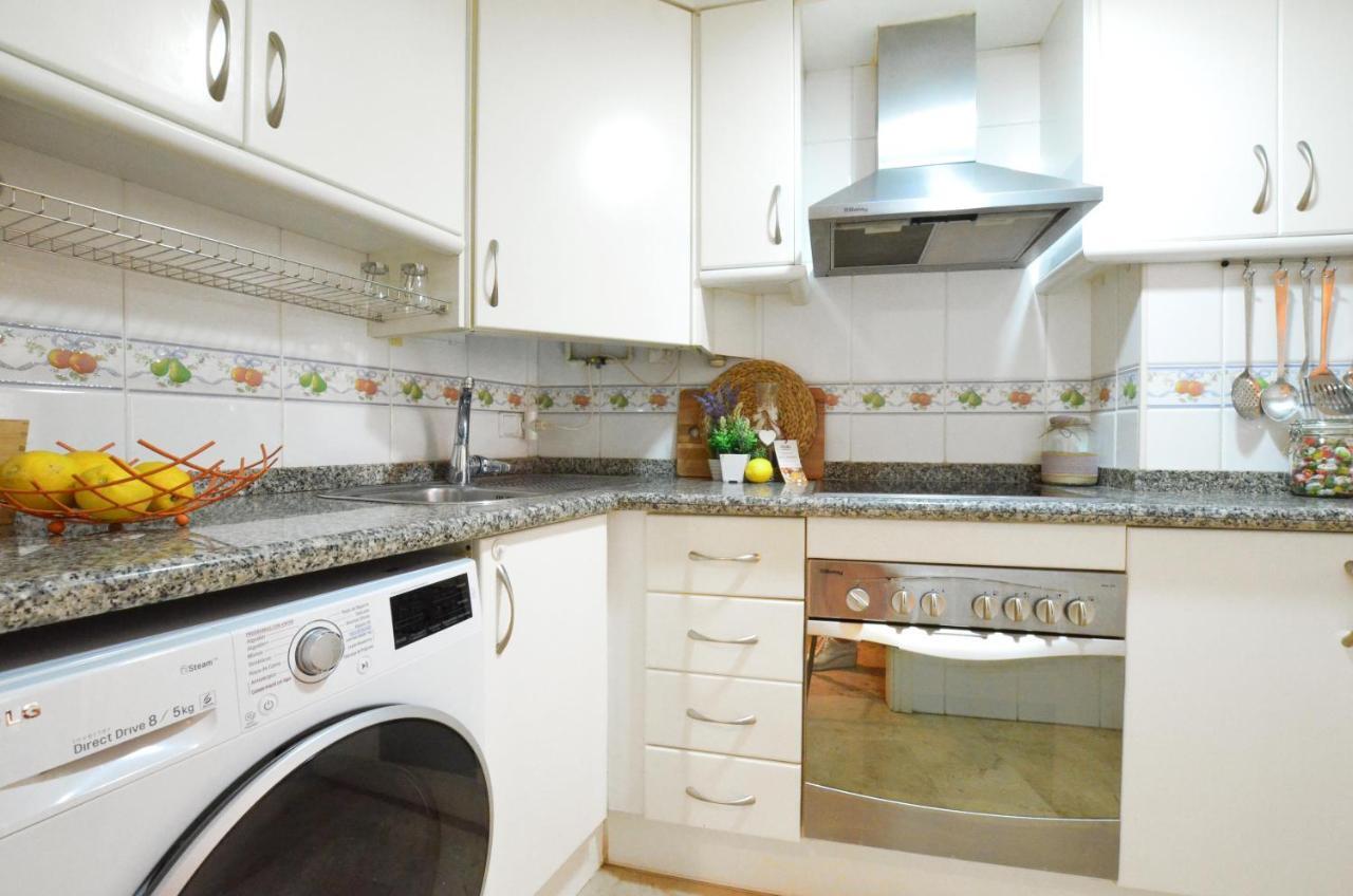 City Center Apartment Валенсия Экстерьер фото